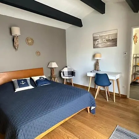 Сasa de vacaciones Au Pied De La Dune, 20m Plage, Spa, Plancha, 5ch Le Bois-Plage-en-Ré